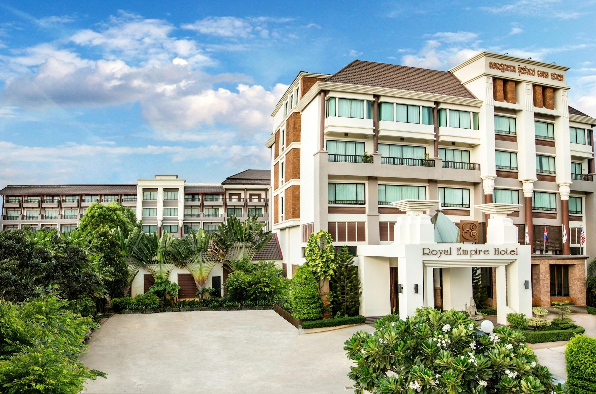 Royal Empire Premium Hotel Siem Reap Exterior photo
