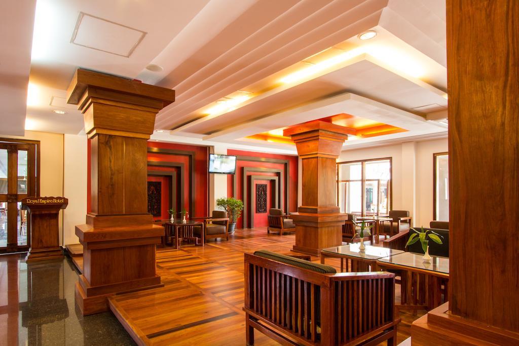 Royal Empire Premium Hotel Siem Reap Exterior photo